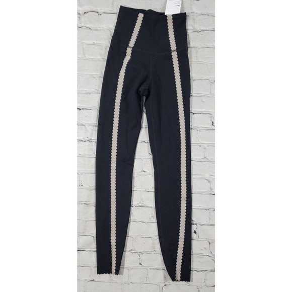 Nike YOGA LUXE High Waist 7/8 Length Leggings DA1061-010 WOMENS SIZE XXS - Picture 1 of 7
